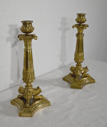 Pair of bronze candlesticks, Restoration period - Early 19th century