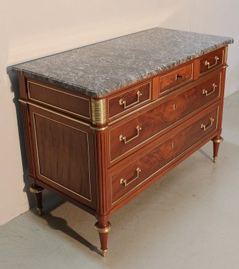 Mahogany chest of drawers, Louis XVI period - XVIIIth century