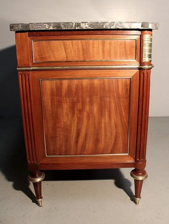 Mahogany chest of drawers, Louis XVI period - XVIIIth century