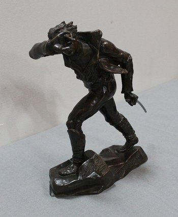 Bronzo di un uomo di fronte al vento di A.E Carrier-Belleuse - seconda metà del XIX secolo