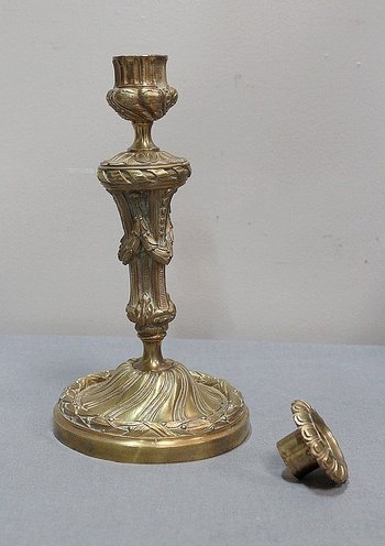 Pair of Gilded Bronze Torches, Louis XVI style - 19th century