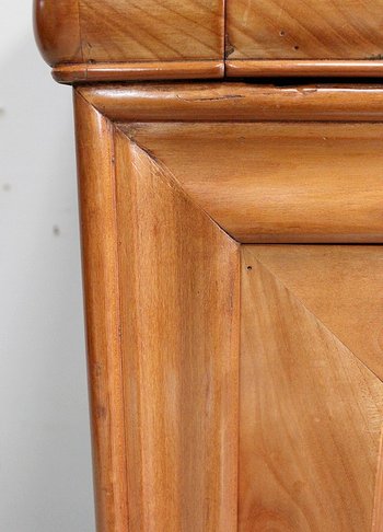 Credenza in ciliegio massiccio, stile Luigi Filippo - Metà del XIX secolo