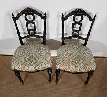 Paire de Chaises laquées noires, Style Louis XVI, époque Napoléon III – Milieu XIXe