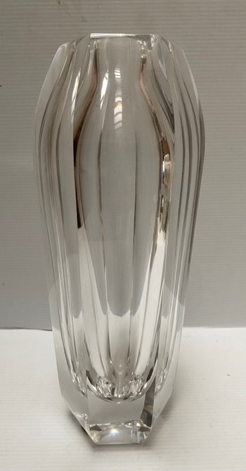 KOSTA BODA CRYSTAL VASE