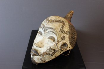 Maschera africana dal Gabon