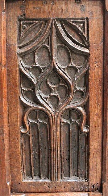 Small Oak Landing Linen Chest, Renaissance style - Late 19th century