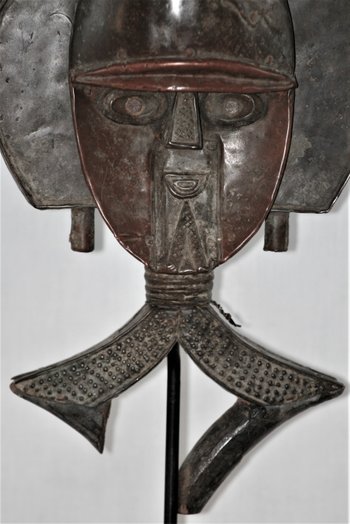 Importante figura reliquiaria di Kota Janus, Gabon.