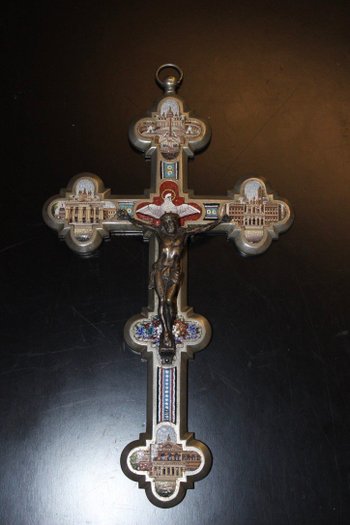 Crucifix En Micro-mosaïques Représentant Des Monuments De Rome Par Stocker