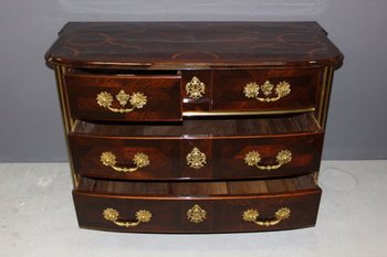 Regency Period Chest Of Drawers In Rosewood