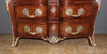 Louis XIV Crossbow Chest Of Drawers In Cube Marquetry