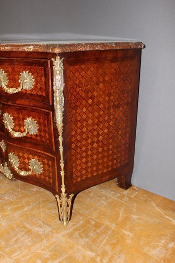 Louis XIV Crossbow Chest Of Drawers In Cube Marquetry