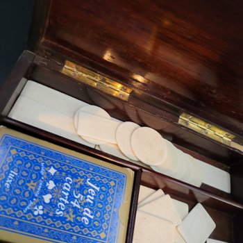 Game box in marquetry boulle