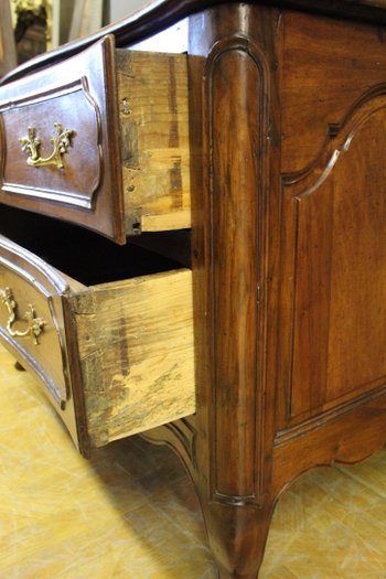 Provencal Chest Of Drawers In Walnut Dite Sauteuse XVIII