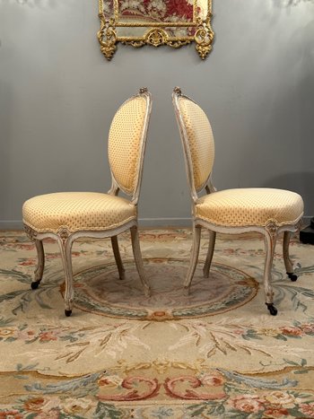 Paire De Chaises De Style Louis XV En Bois Laque Epoque XIXeme