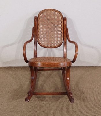 Child's Rocking Chair in Beech, Maison Thonet - 1910