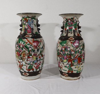 Pair of Nanjing Porcelain Vases, China - Late 19th century