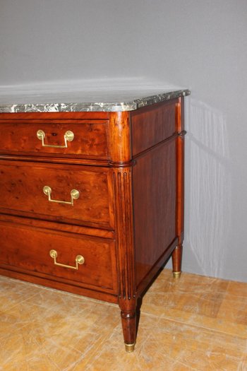 Louis XVI mahogany chest of drawers end of XVIII