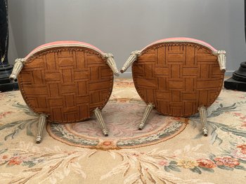 Paire De Fauteuils Cabriolets d'Epoque Louis XVI Vers 1770