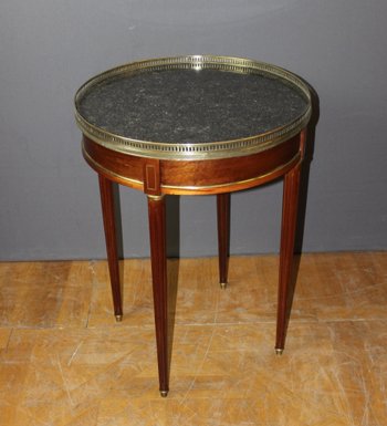 Louis XVI Mahogany And Brass Bouillotte Table About 1900