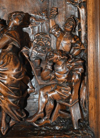 Table Carved in Solid Walnut - Late 19th Century