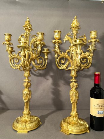 Pair of important candelabras in gilded bronze in the Louis XVI style from the 19th century Detailed after a model by Pierre Gauthier