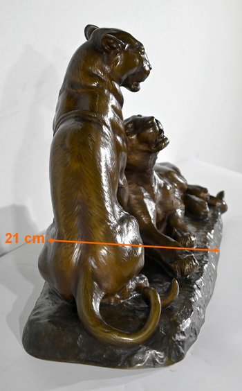 Bedeutende Bronze "Löwinnenpaar", von L. Riché - Anfang des 20. Jahrhunderts