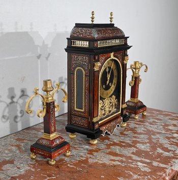 Pendulum in “Boule” Marquetry, known as Religious, by L. Leroy & Cie, Napoleon III period – Mid-19th century