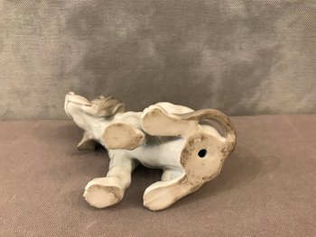 Lovely little dog in Copenhagen porcelain, late 19th century