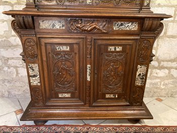 BUFFET OF TWO BODY RENAISSANCE IN WALNUT Late 18th