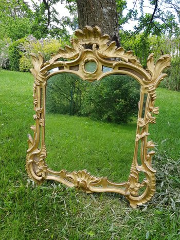 Miroir à parcloses bois doré époque XVIII ème siècle