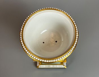 Un superbo vaso Regency Barr, Flight, Barr dell'inizio del XIX secolo su base a piedistallo 1805 circa