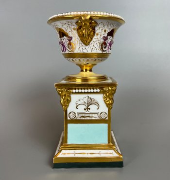 Un superbo vaso Regency Barr, Flight, Barr dell'inizio del XIX secolo su base a piedistallo 1805 circa