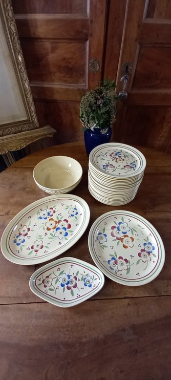 Tableware Boch La Louvière Belgium) art deco floral pattern