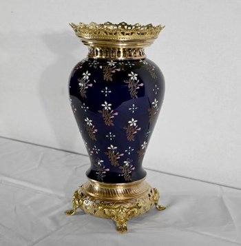 Vase en Céramique et Bronze Doré, Manufacture Boch Frères Keramis – Fin XIXe