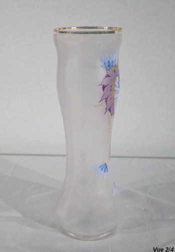 Fine Glass Vase - 1920