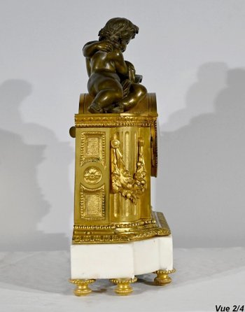 Pendeluhr aus Bronze und Marmor, Stil Louis XVI, Epoche Napoleon III - Mitte 19.