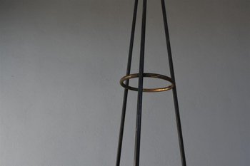 Lampadario italiano 1950 in metallo con tulipani opalini 175 cm