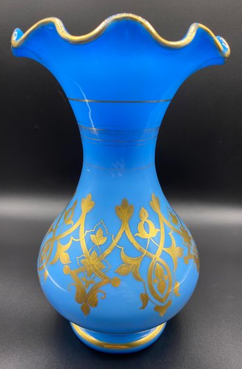 OPALINE VASE SAINT LOUIS