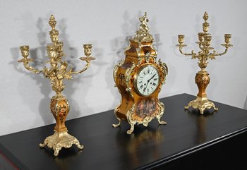 Important Gilded Bronze and Martin Varnish Mantel Set, Louis XV style - Mid 19th century