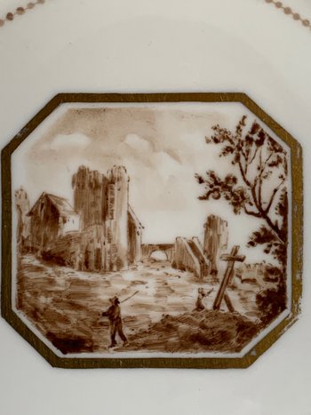 Porcelain plate of the Rouard house