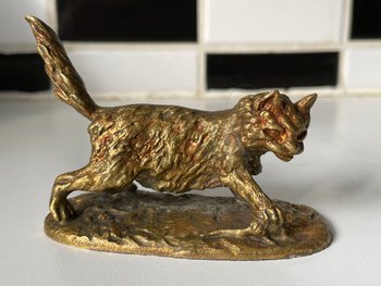 Small bronze Cat Fratin