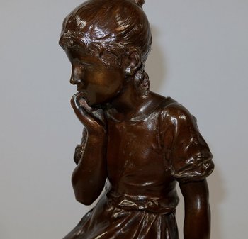 Bronzo "Ragazza seduta", di A. Massoulle - Fine XIX secolo