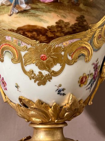 Large Meissen porcelain vase mounted in gilt bronze XIXth century