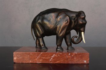 Ensemble De Bureau En Bronze Aux éléphants 1900