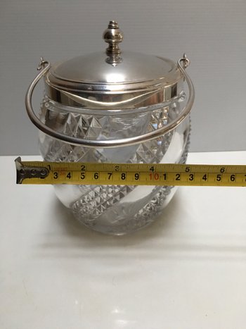 Biscottiera BACCARAT intorno al 1900