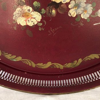 Large circular tray in painted sheet metal decorated with flowers signed, Napoleon III