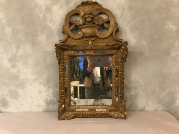 Miroir En Bois Doré d'époque 18ème