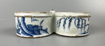 Une rare tasse à café à motif Worcester "Gazebo" du milieu du XVIIIe siècle c1755-9