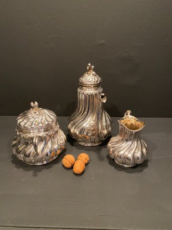 Boivin tea set