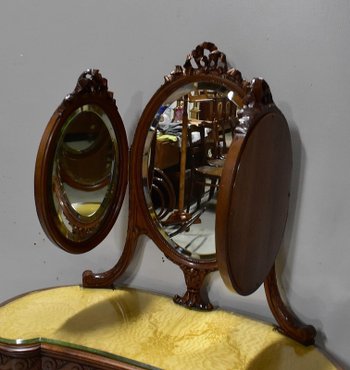 Atypical Rognon Dressing table in solid Walnut, Louis XVI style - Early XXth century